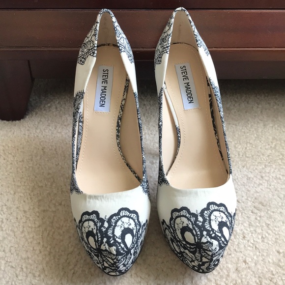 Steve Madden heels - Picture 3 of 6